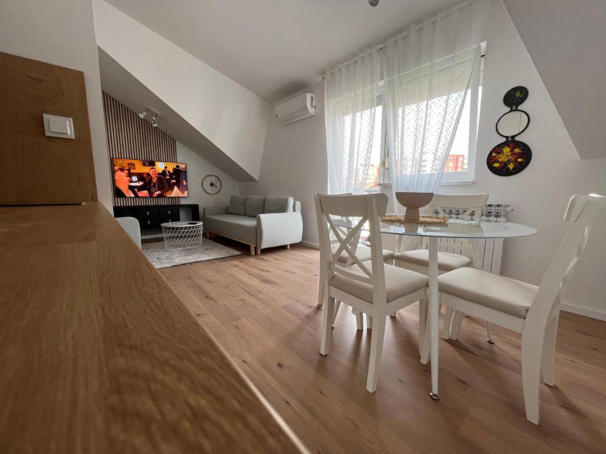 Urban Cozy Apartments Zagreb Ngoại thất bức ảnh