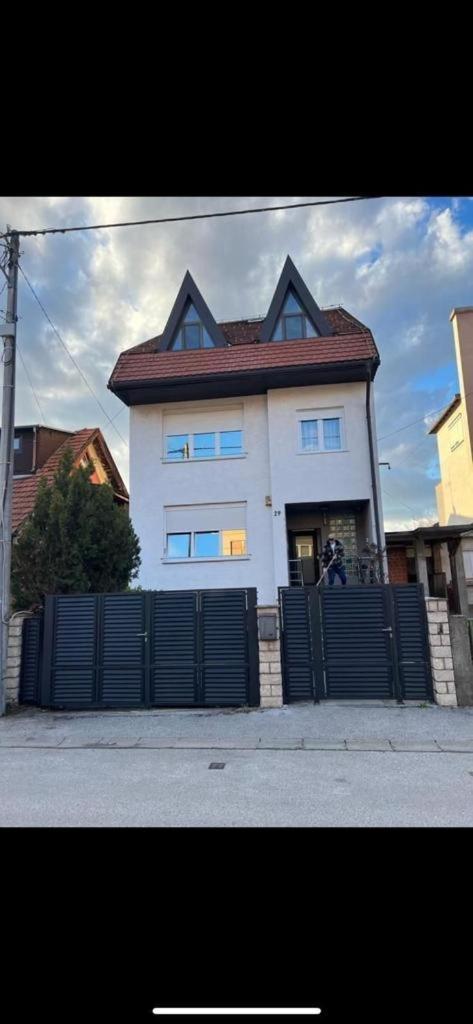 Urban Cozy Apartments Zagreb Ngoại thất bức ảnh